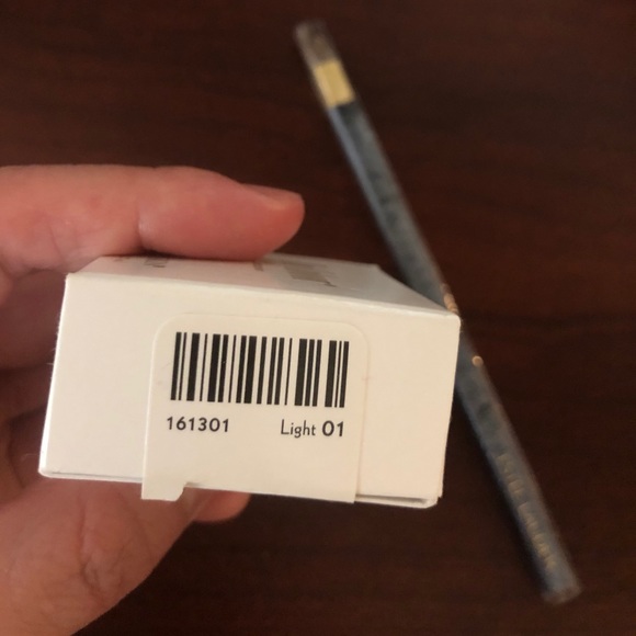 🍒🍒NWT HIGH QUALITY Concealer - Picture 3 of 7